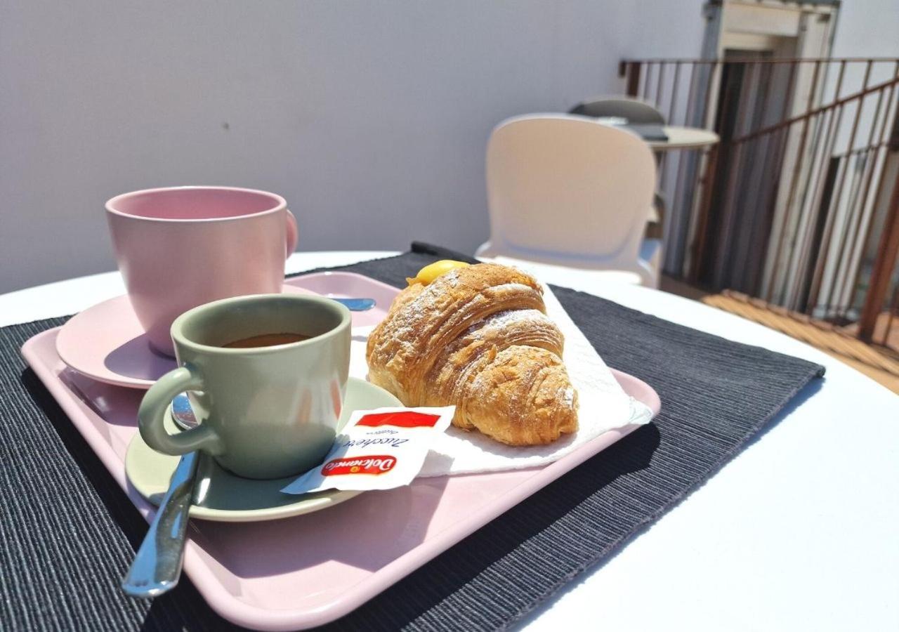 B&B Tra Le Vie Del Borgo Vieste Eksteriør billede